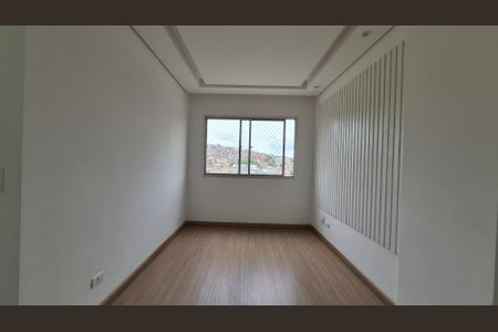 Sala de apartamento para alugar com 3 quartos, 63m² em Jardim Utinga, Santo André