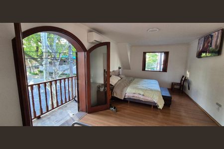 Foto 36 de casa à venda com 5 quartos, 350m² em Jardim Londrina, São Paulo