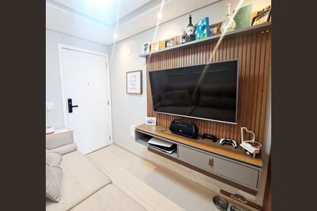 Sala de apartamento à venda com 2 quartos, 44m² em Presidente Altino, Osasco
