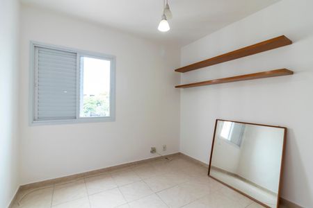 Apartamento à venda com 75m², 3 quartos e 1 vagaQuarto 2