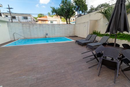 Apartamento à venda com 75m², 3 quartos e 1 vagaÁrea comum - Piscina