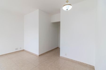 Apartamento à venda com 75m², 3 quartos e 1 vagaSala de Jantar
