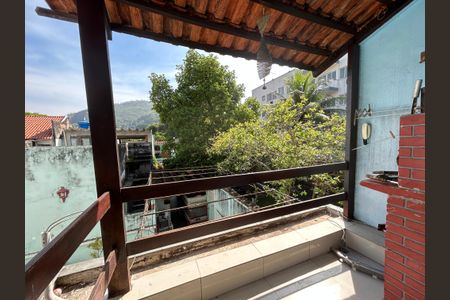 Varanda da sala de casa para alugar com 4 quartos, 208m² em Praça Seca, Rio de Janeiro