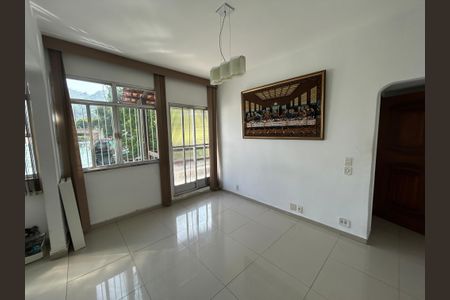 Sala de casa para alugar com 4 quartos, 208m² em Praça Seca, Rio de Janeiro