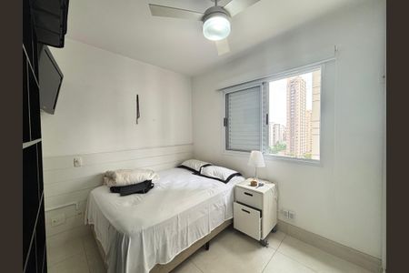 Quarto de apartamento para alugar com 1 quarto, 49m² em Vila Olímpia, São Paulo