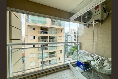 Varanda de apartamento para alugar com 1 quarto, 49m² em Vila Olímpia, São Paulo