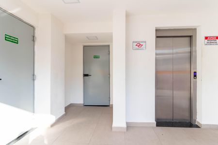 Apartamento à venda com 49m², 2 quartos e 1 vagaElevador