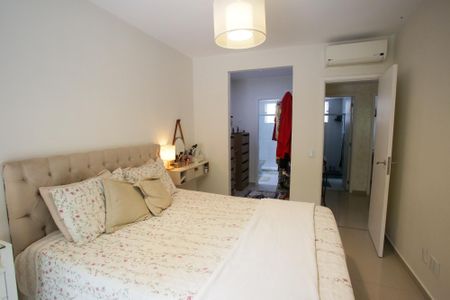 Casa à venda com 117m², 3 quartos e 2 vagasQuarto Suíte