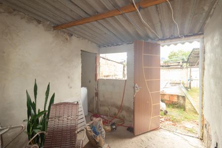 Sala de casa para alugar com 2 quartos, 350m² em Guaratiba, Rio de Janeiro
