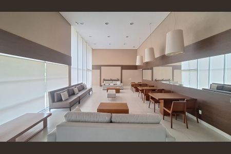 Apartamento para alugar com 161m², 3 quartos e 3 vagas Apartamento para alugar com 161m², 3 quartos e 3 vagasÁrea comum - Salão de festas