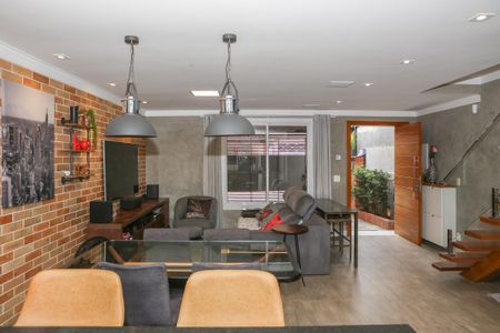 Sala de casa à venda com 3 quartos, 134m² em Lapa de Baixo, São Paulo