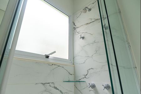 Apartamento à venda com 67m², 2 quartos e sem vagaBanheiro da Suíte