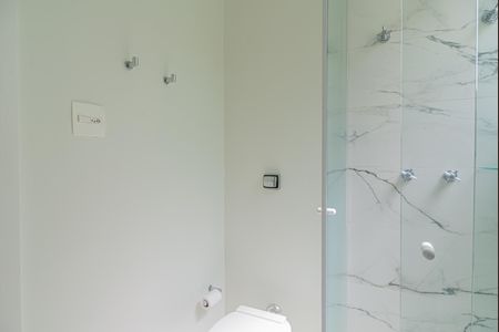 Apartamento à venda com 67m², 2 quartos e sem vagaBanheiro 2