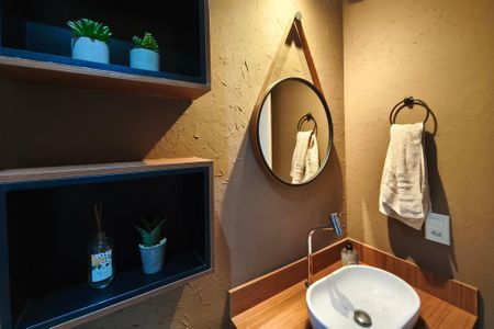 Apartamento à venda com 65m², 2 quartos e 1 vagaBanheiro Social