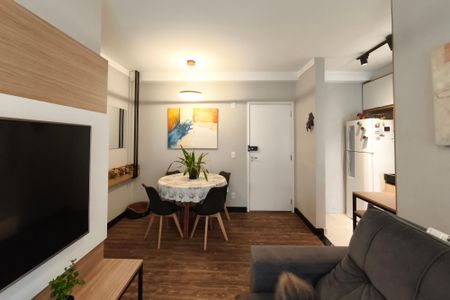 Apartamento à venda com 65m², 2 quartos e 1 vagaSala