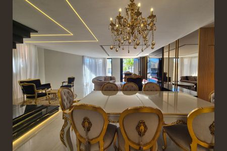 Casa de condomínio à venda com 400m², 4 quartos e 2 vagasSala 