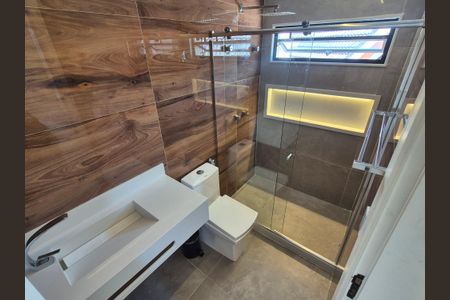 Casa de condomínio à venda com 400m², 4 quartos e 2 vagasBanheiro suite 3