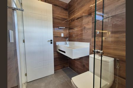 Casa de condomínio à venda com 400m², 4 quartos e 2 vagasBanheiro suite 3