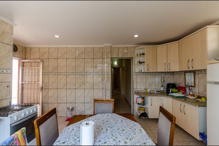 Casa à venda com 180m², 5 quartos e 2 vagasCozinha