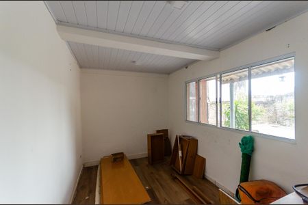 Casa à venda com 180m², 5 quartos e 2 vagasQuarto 5