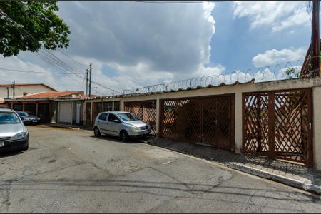 Casa à venda com 180m², 5 quartos e 2 vagasFachada