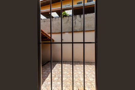 Casa à venda com 180m², 5 quartos e 2 vagasQuarto 4 - Janela