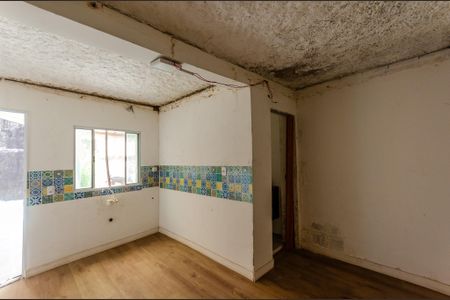 Casa à venda com 180m², 5 quartos e 2 vagasCozinha 2