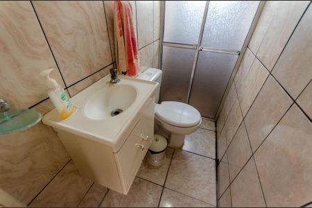 Casa à venda com 180m², 5 quartos e 2 vagasBanheiro 2