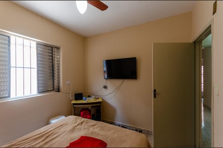 Casa à venda com 180m², 5 quartos e 2 vagasQuarto 4