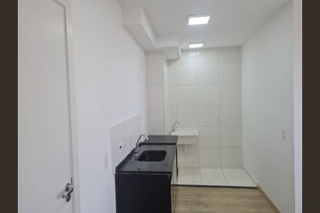 Apartamento para alugar com 35m², 2 quartos e sem vaga Apartamento para alugar com 35m², 2 quartos e sem vagaCozinha e Área de Serviço