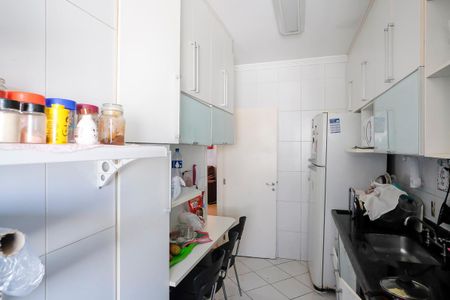 Apartamento à venda com 68m², 2 quartos e 1 vagaCozinha