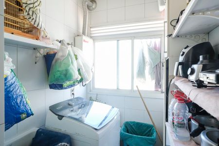 Apartamento à venda com 68m², 2 quartos e 1 vagaÁrea de serviço