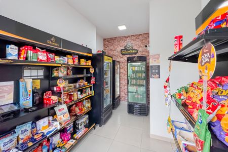 Apartamento à venda com 45m², 2 quartos e 1 vagaMercado 24 Horas