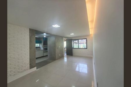 Casa à venda com 2 quartos, 87m² em Serra Grande, Niterói