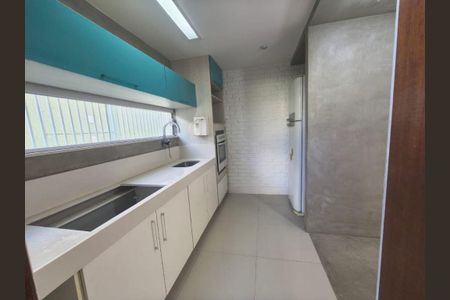 Casa à venda com 2 quartos, 87m² em Serra Grande, Niterói
