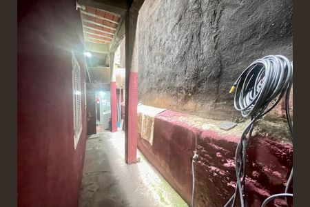 Casa à venda com 200m², 5 quartos e 2 vagasCorredor