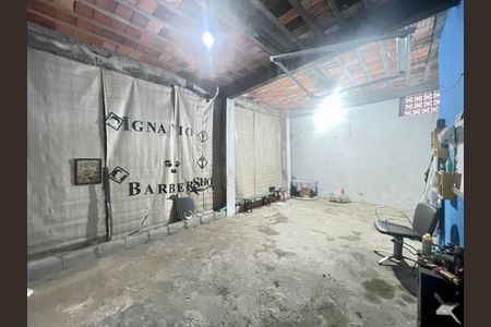 Casa à venda com 200m², 5 quartos e 2 vagasQuintal
