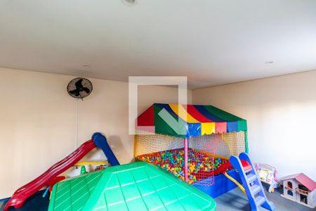 Apartamento à venda com 72m², 3 quartos e 2 vagasCondomínio - Brinquedoteca 