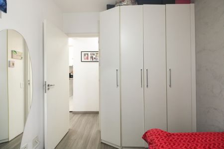 Apartamento à venda com 72m², 3 quartos e 2 vagasQuarto 2