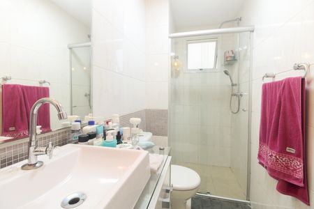 Apartamento à venda com 72m², 3 quartos e 2 vagasBanheiro Social 