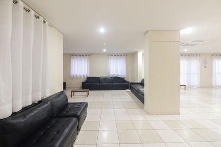 Apartamento à venda com 72m², 3 quartos e 2 vagasCondomínio - Salão de Festas 