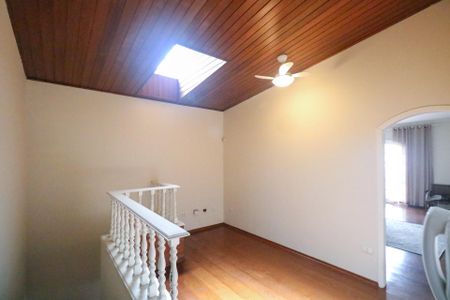 Casa à venda com 350m², 4 quartos e 2 vagasHall dos Quartos