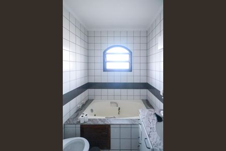 Casa à venda com 350m², 4 quartos e 2 vagasBanheiro da Suíte 3