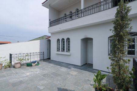 Casa à venda com 350m², 4 quartos e 2 vagasQuintal