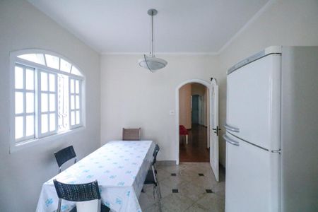 Casa à venda com 350m², 4 quartos e 2 vagasCozinha