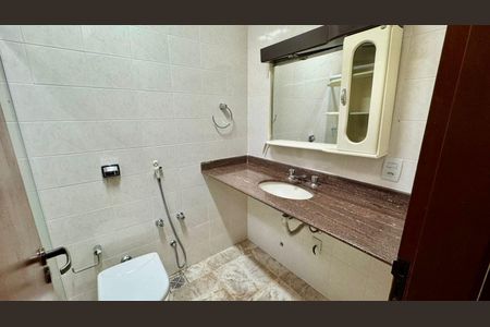 Casa à venda com 3 quartos, 210m² em Vila Maringa, Jundiaí