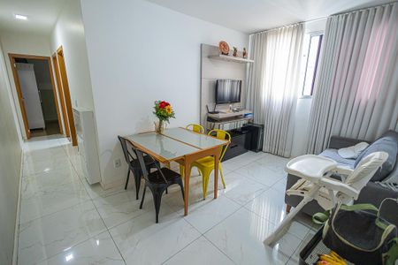 Apartamento à venda com 2 quartos, 47m² em Conjunto Helena Antipoff, Belo Horizonte