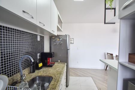 Apartamento à venda com 65m², 2 quartos e 1 vagaCozinha