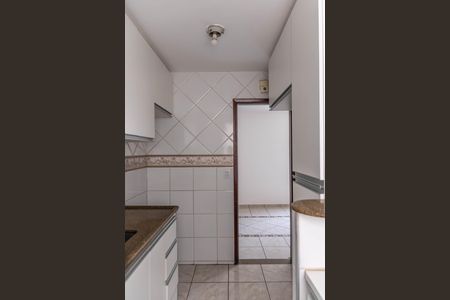 Cozinha de apartamento para alugar com 3 quartos, 70m² em Buritis, Belo Horizonte