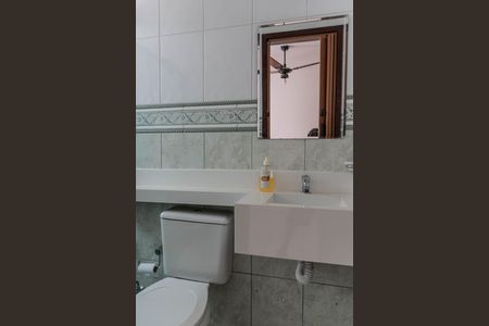 Apartamento para alugar com 70m², 3 quartos e 1 vaga Apartamento para alugar com 70m², 3 quartos e 1 vagaBanheiro da Suíte